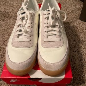 Nike mens 11 kill shot II leather shoes